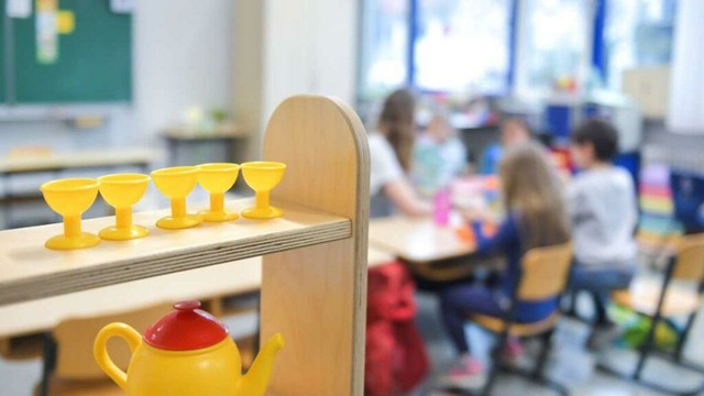 Schulen in Stuttgart: Bildungskosten steigen „enorm“ – woran liegt es?