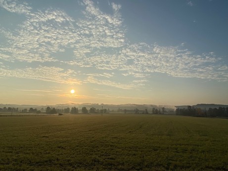 Vilstal mit ein paar Wölkchen am Himmel 