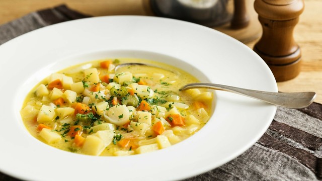 Kartoffelsuppe mit Gemüse