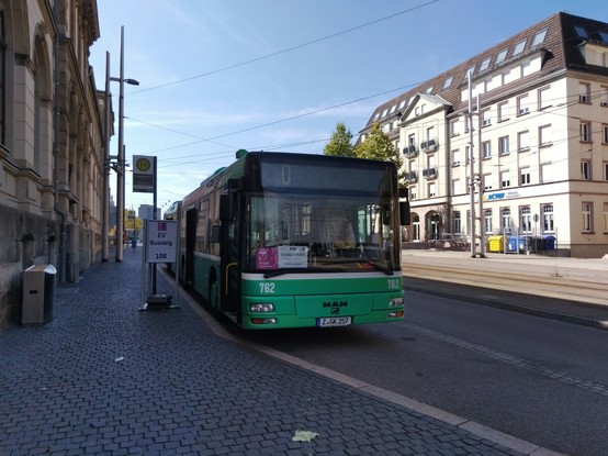 Ehemaliger BVB-MAN-Bus am Hauptbahnhof Chemnitz.