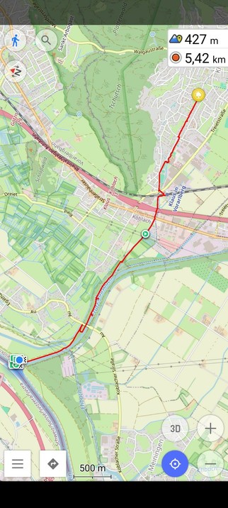 ein Screenshot einer Karten App mit der roten Markierung vom gegangenen Weg. 5 km
