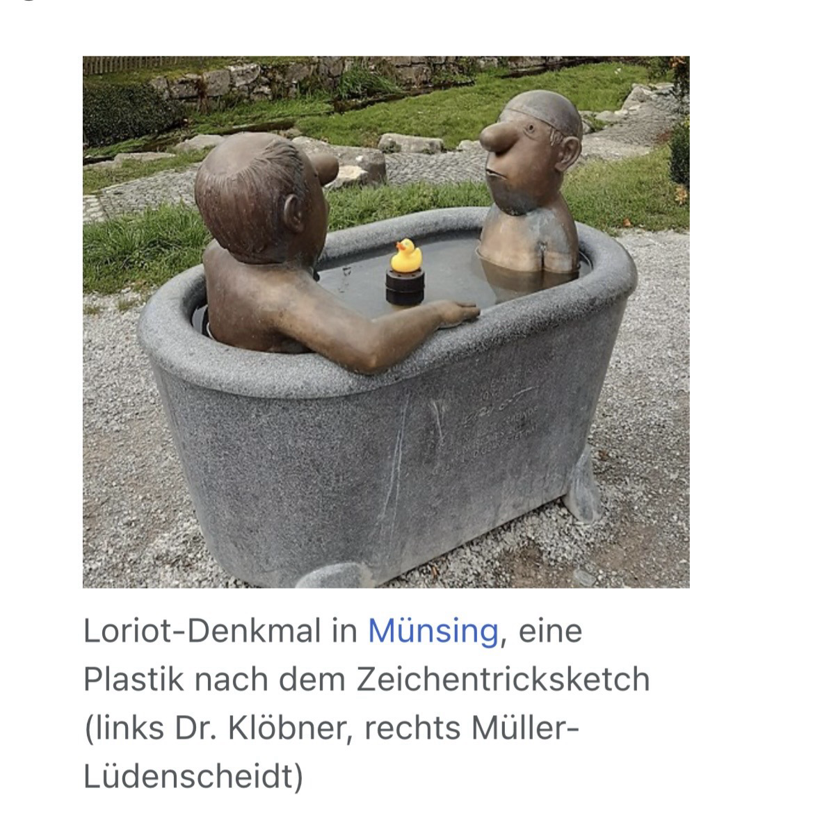 .Loriot-Denkmal in Münsing, eine Plastik nach dem Zeichentricksketch (links Dr. Klöbner, rechts Müller-Lüdenscheidt)