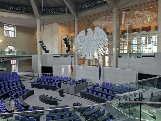 Blick in den Plenarsaal vom deutschen Bundestag
