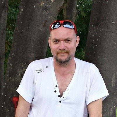 auggie_hb@troet.cafe