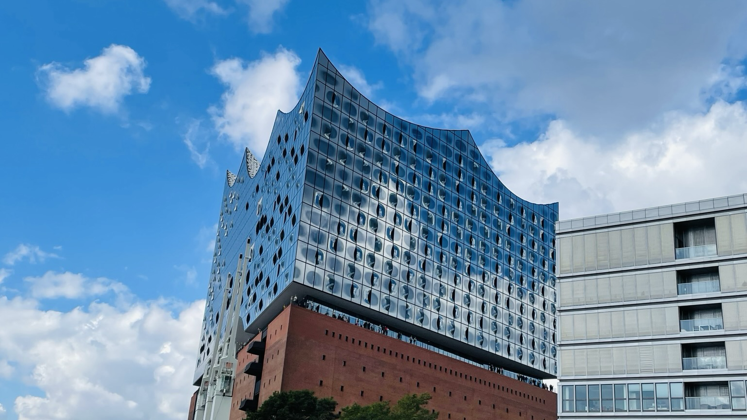 Die Elbphilharmonie - ich finde sie ganz hübsch. 😉