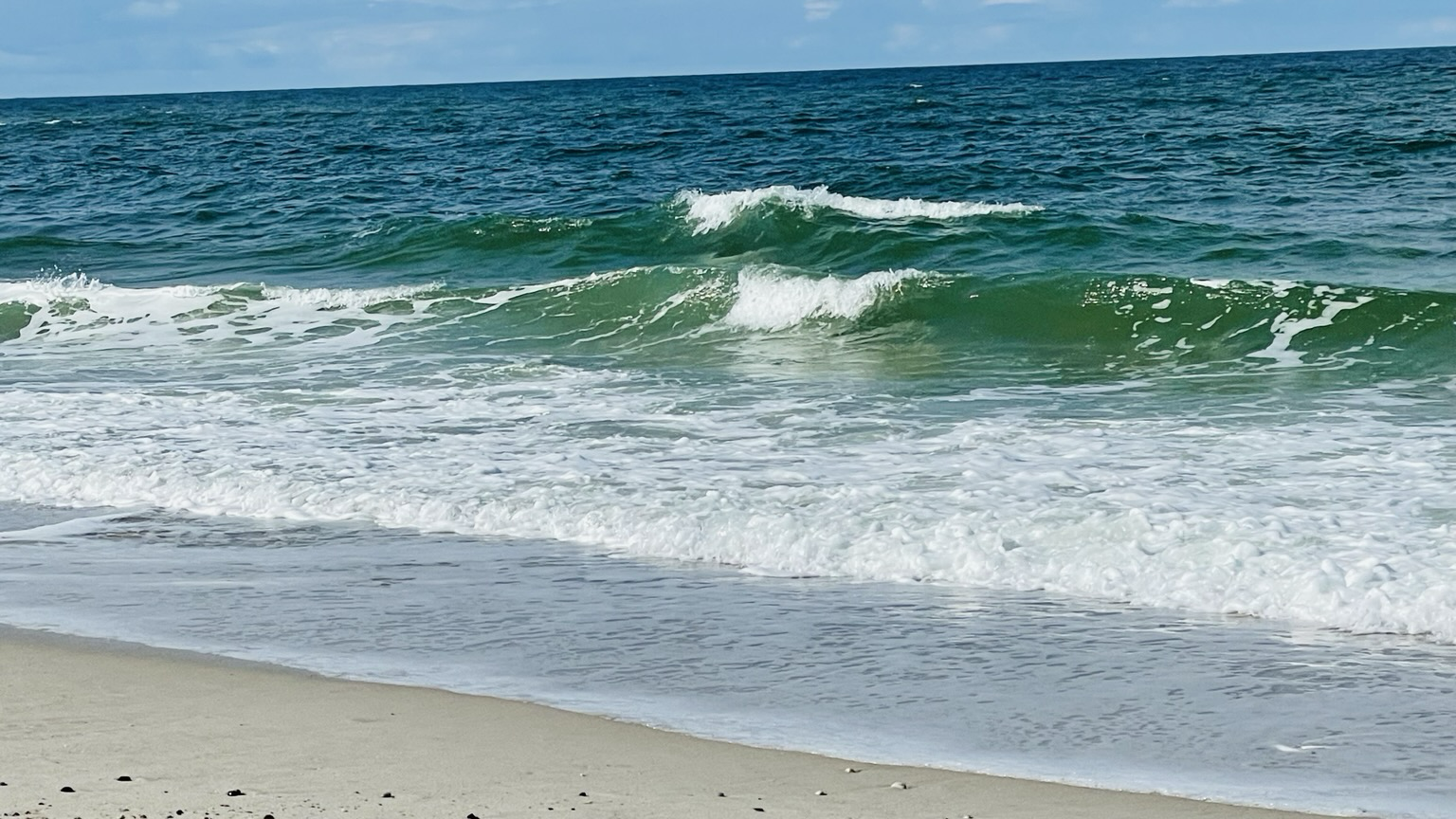 Wellen am Strand von Sylt.