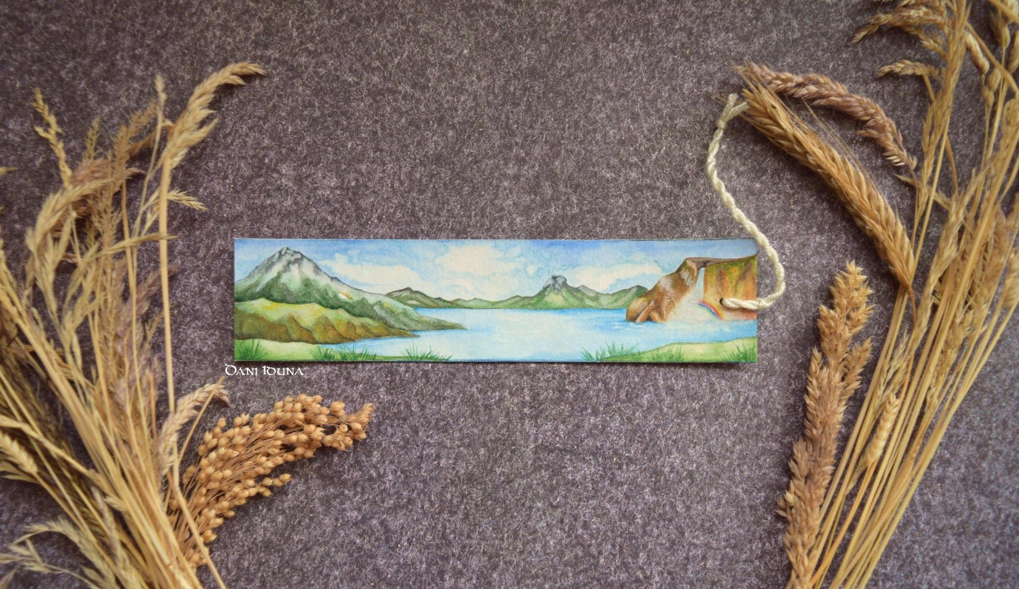 Ein von Hand gefertigtes Lesezeichen mit Landschaft. Original von Dani Iduna.