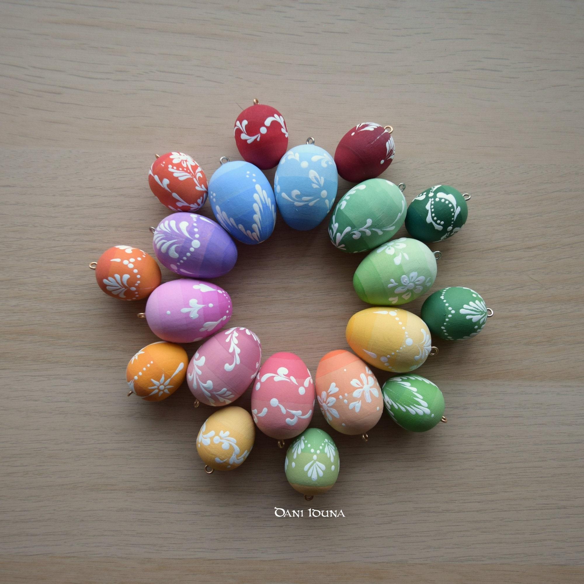 Die beliebten Ostereier sind zurück! Rainbow Edition, original von Dani Iduna.